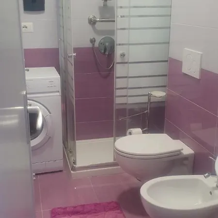 Eremia Semesterbostad *